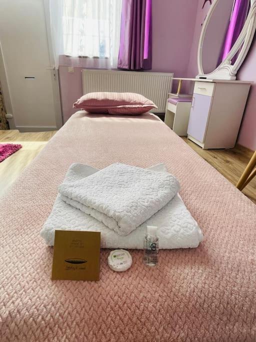 אורדאה Lavender Luxury Apartment מראה חיצוני תמונה
